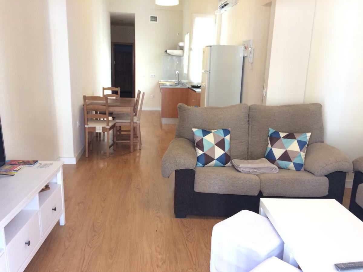 Peris Mencheta Apartment เซบีญา ภายนอก รูปภาพ